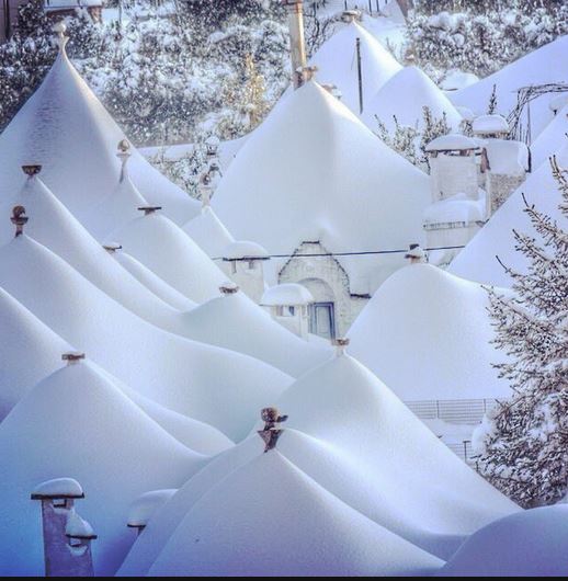 Snow in Alberobello Photo by Solanda Tours https://www.instagram.com/solanda_tours_dmc/